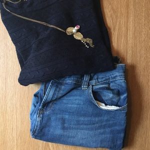 Old Navy Distressed Boyfriend Jeans Light Wash